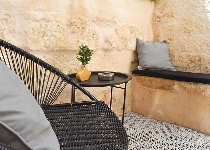 Loft Contemporary Art Apartment *